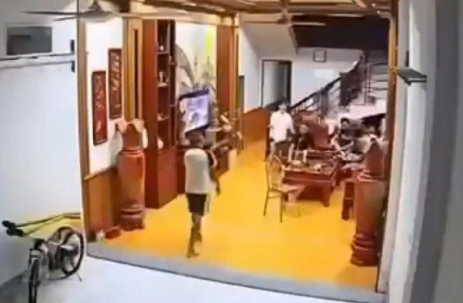 Hoàng Lâu, Tam Dương (cũ) tối qua Vĩnh Phúc